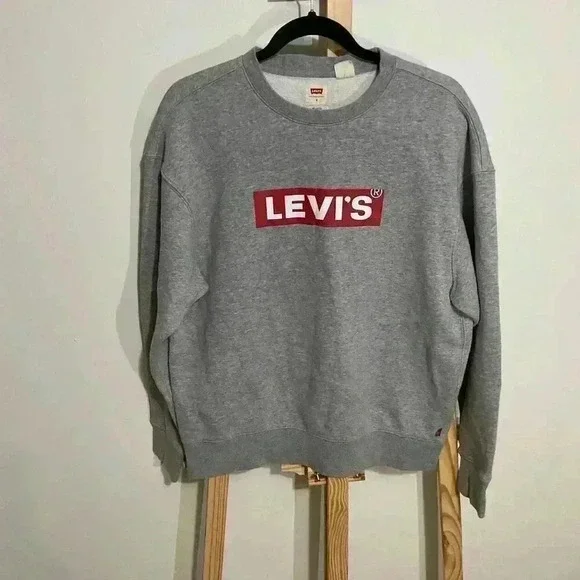 Levi’s Relaxed Crewneck gray sweater Size Small - Picture 1 of 5